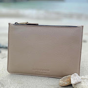 smell-proof genuine leather pouch, odor-proof storage made with activated Carbon, air-tight zippers. storage for odiferous products.